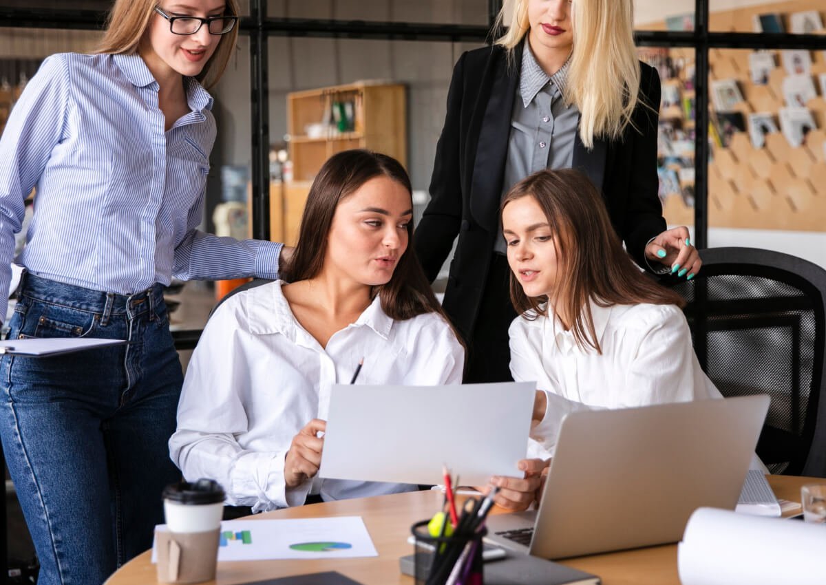 Dispatching Services: Transforming Last-Mile Delivery for E-Commerce